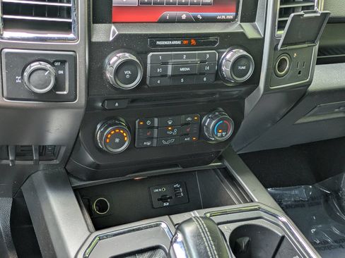 Used 2015 Ford F150 XLT w/ Equipment Group 302A Luxury RWD image 20