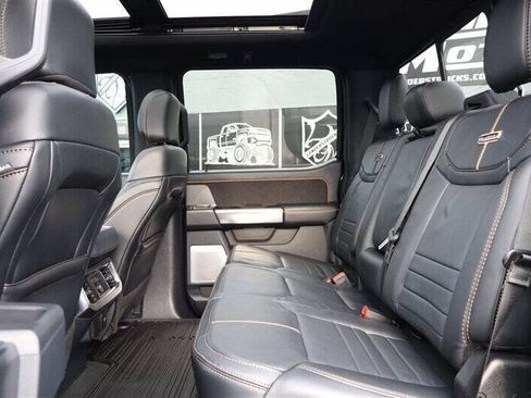 Used 2024 Ford F350 Platinum w/ Tremor Off-Road Package AWD/4WD image 23