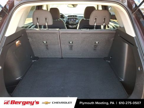 Certified 2023 Chevrolet TrailBlazer LT w/ Convenience Package FWD image 31