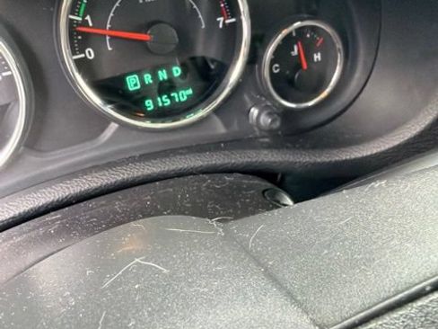 Used 2018 Jeep Wrangler Unlimited Sahara AWD/4WD image 12