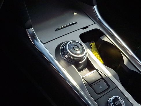 Certified 2022 Ford Explorer Timberline image 15