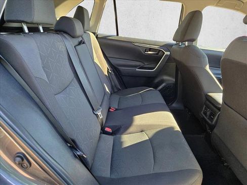 Used 2024 Toyota RAV4 XLE image 19