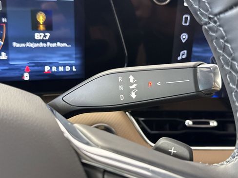 New 2026 Chevrolet Equinox ACTIV w/ Convenience Package III image 22