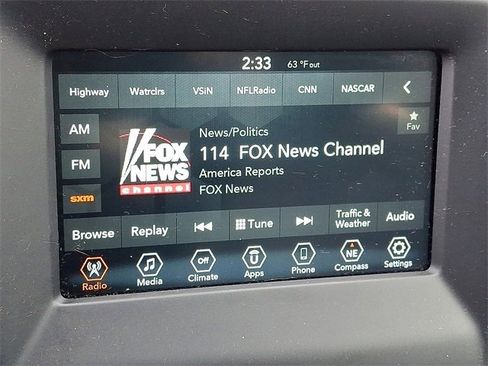 Used 2021 Jeep Compass Latitude w/ Driver Assistance Group image 19