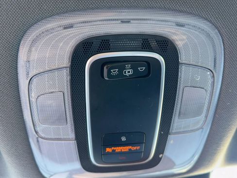 Used 2021 Hyundai Elantra SEL image 28