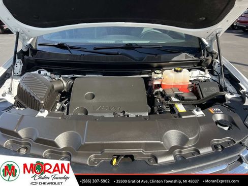 Certified 2023 Chevrolet Traverse LT image 11