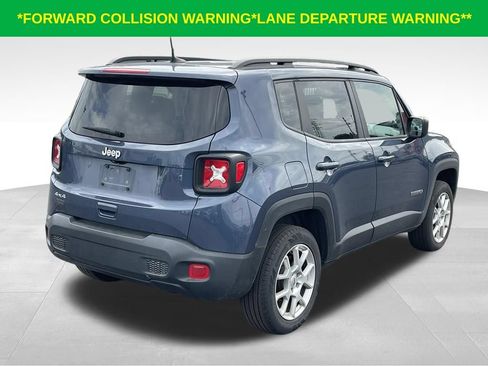 Used 2023 Jeep Renegade Latitude w/ Premium Group AWD/4WD image 7