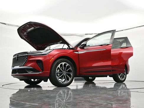 New 2026 Lincoln Nautilus Reserve AWD/4WD image 49