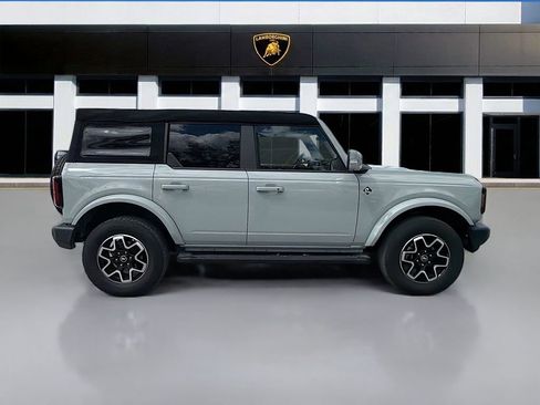 Used 2024 Ford Bronco Outer Banks image 6