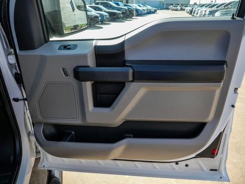 Used 2017 Ford F150 XL w/ XL Power Equipment Group AWD/4WD image 16