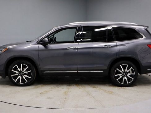 Used 2022 Honda Pilot Touring image 9