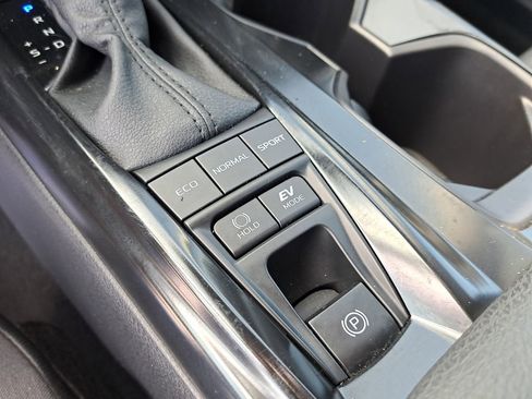 Certified 2025 Toyota Camry LE image 26