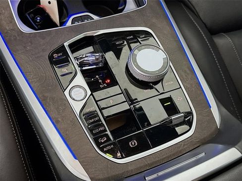 Used 2023 BMW X7 M60i w/ Executive Package AWD/4WD image 19