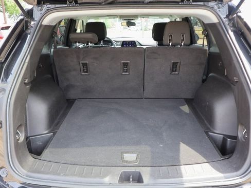 Used 2021 Chevrolet Blazer LT FWD image 24