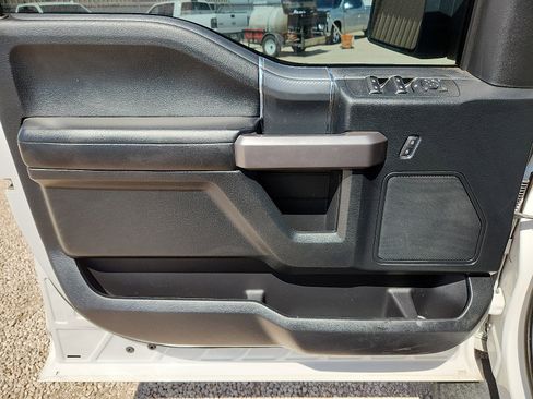 Used 2020 Ford F150 XLT w/ Equipment Group 302A Luxury RWD image 11