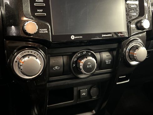 Used 2024 Toyota 4Runner TRD Off-Road image 16