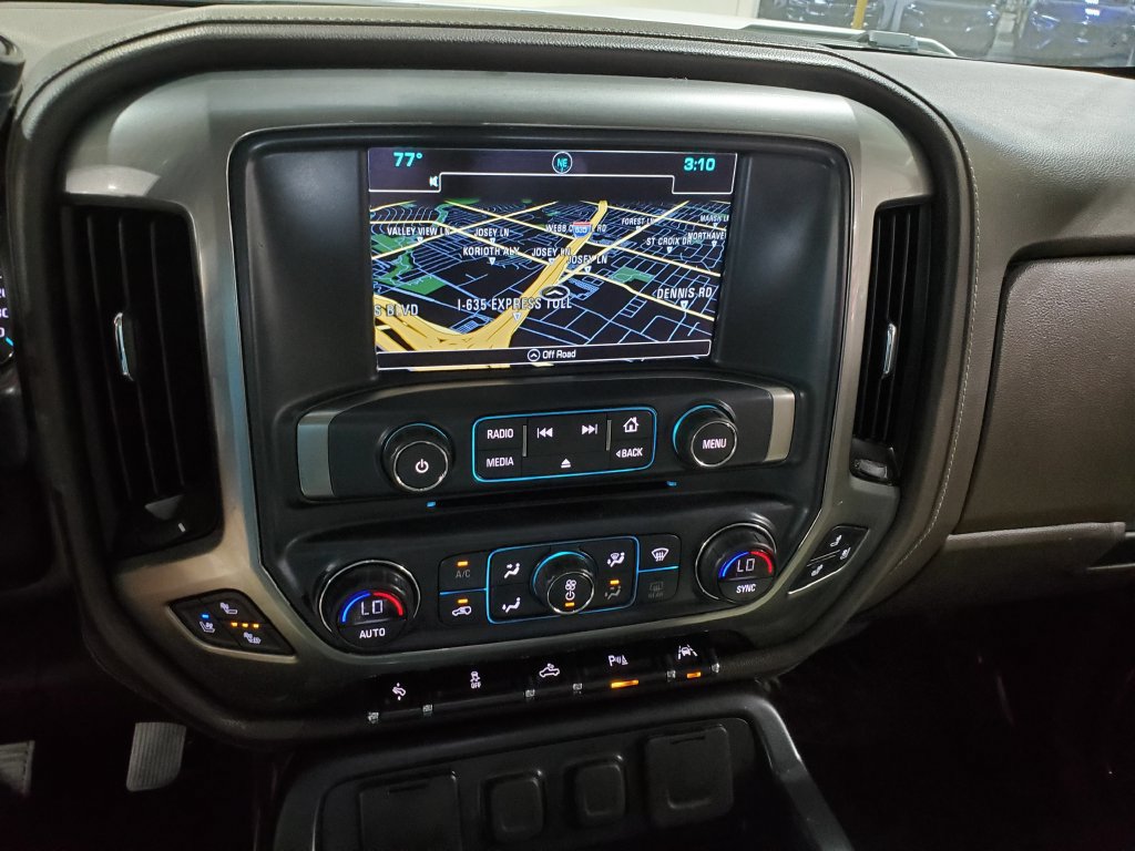 Used 2018 Chevrolet Silverado 1500 LTZ w/ Texas Edition RWD image 31