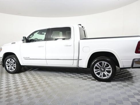 Used 2024 RAM 1500 Limited AWD/4WD image 3