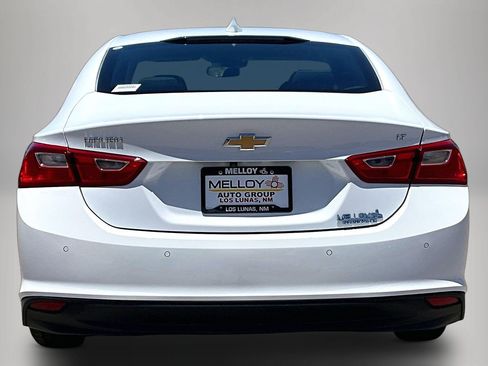 Used 2025 Chevrolet Malibu LT FWD image 5