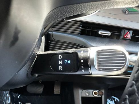 Used 2024 Hyundai Ioniq 5 SE RWD image 29