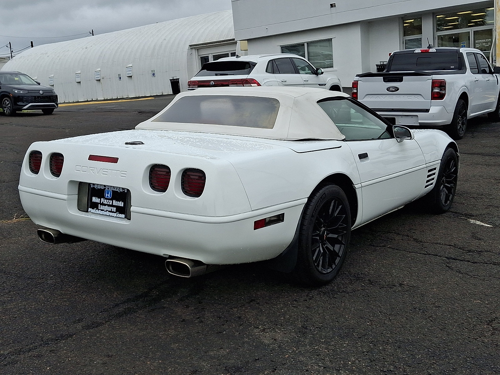Used 1991 Chevrolet Corvette Convertible RWD image 7