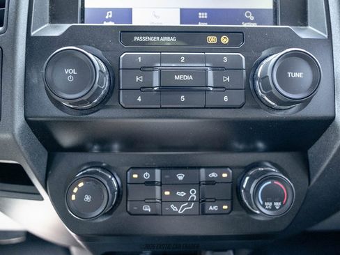 Used 2020 Ford F250 XL w/ Power Equipment Group AWD/4WD image 21