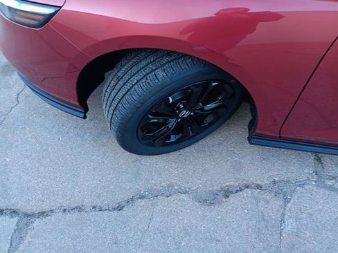 New 2025 Honda Accord SE image 33