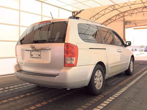 Used 2012 Kia Sedona LX w/ PWR Pkg FWD image 5