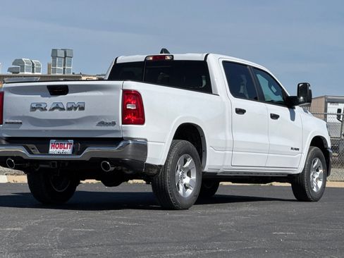 New 2026 RAM 1500 4x4 Crew Cab image 3