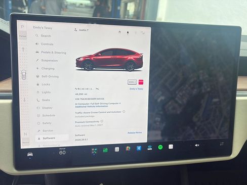 Used 2024 Tesla Model X AWD/4WD image 11