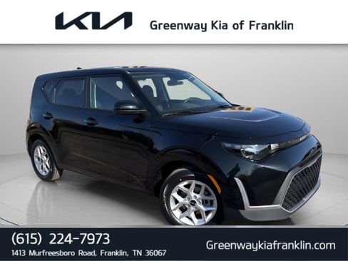 New 2025 Kia Soul LX image 1