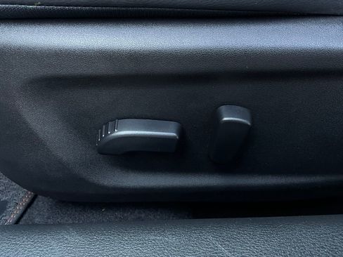 Used 2025 Nissan Altima 2.5 SR image 12