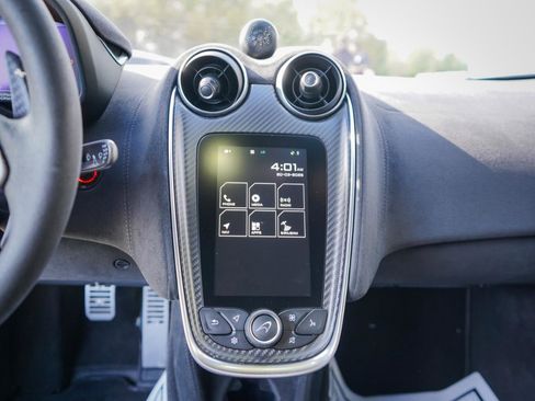 Used 2019 McLaren 600LT image 16