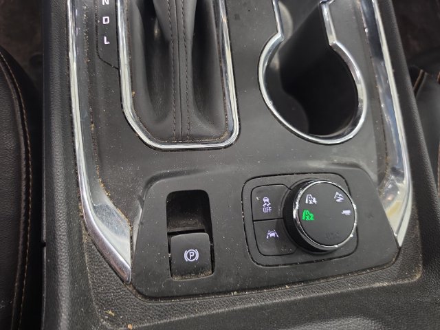 Used 2018 Chevrolet Traverse Premier w/ Redline Edition AWD/4WD image 11