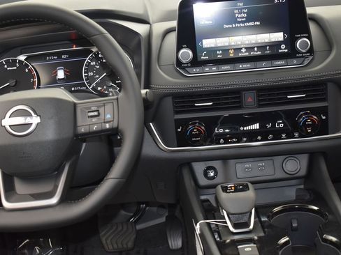 New 2026 Nissan Rogue SV w/ SV Premium Package image 15