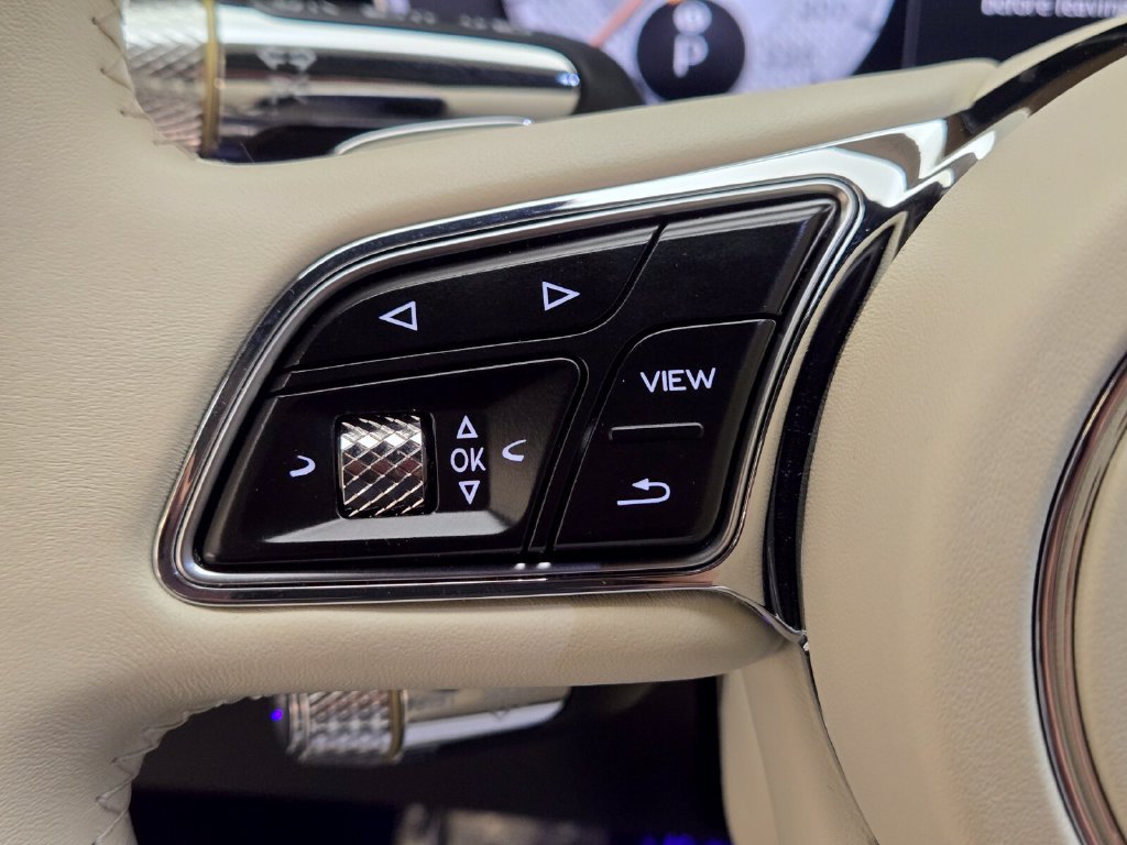 Used 2021 Bentley Continental GT AWD/4WD image 28