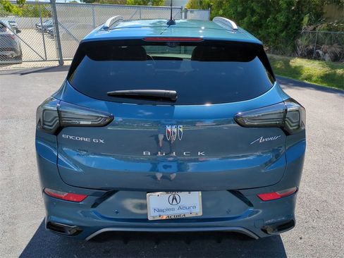 Used 2024 Buick Encore GX Avenir w/ Avenir Technology Package image 5