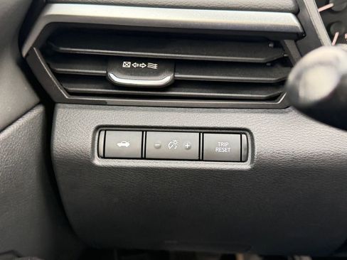 Used 2022 Nissan Altima 2.5 SR FWD image 25