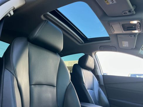 Used 2024 Honda Accord Touring image 17