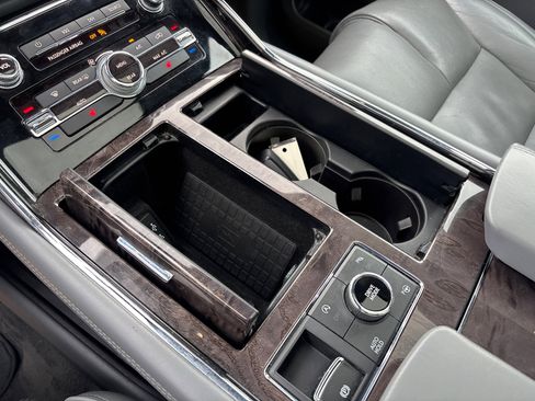 Certified 2019 Lincoln Navigator Select w/ Technology Package image 23