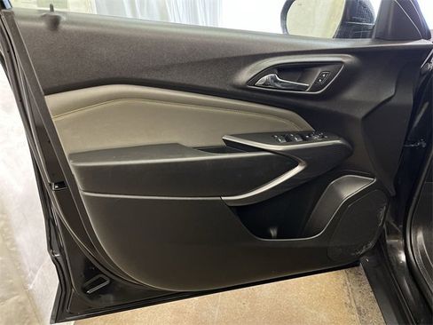 Used 2025 Chevrolet Trax ACTIV w/ Driver Confidence Package image 21