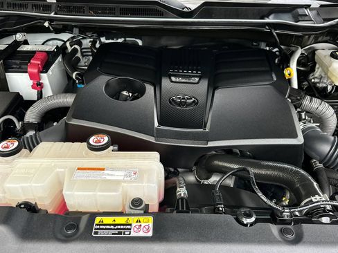 Used 2022 Toyota Tundra SR5 w/ TRD Convenience Package RWD image 23