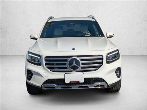 Certified 2025 Mercedes-Benz GLB 250 image 5