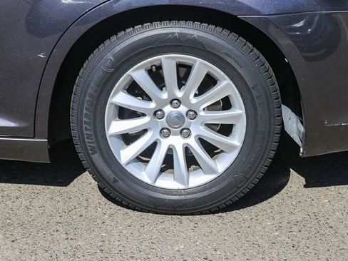 Used 2014 Chrysler 300 RWD image 11