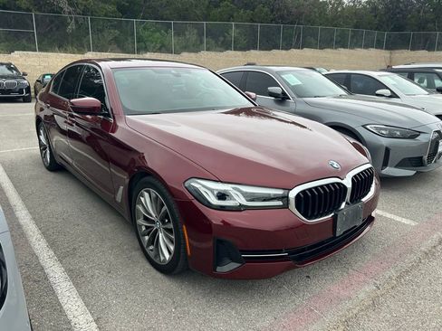 Certified 2023 BMW 530i w/ Premium Package RWD image 2