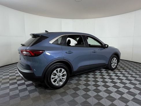 Used 2023 Ford Escape Active w/ Tech Pack #1 image 4