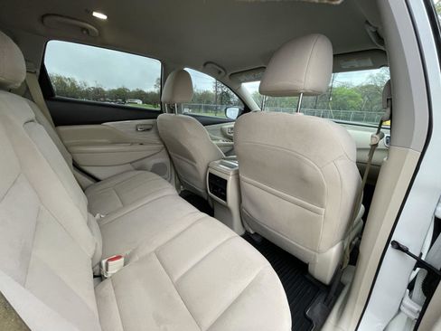 Used 2018 Nissan Murano SV image 39