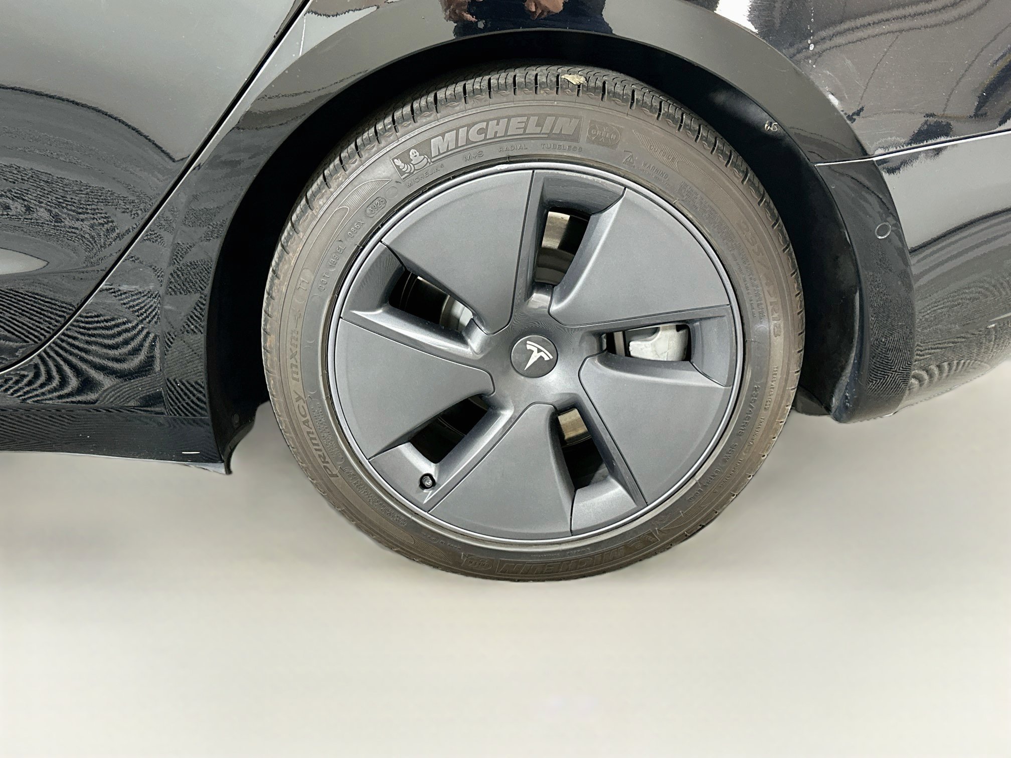 Used 2022 Tesla Model 3 Standard Range RWD image 11