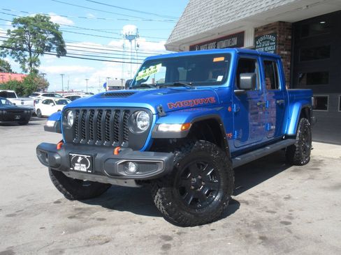 Used 2022 Jeep Gladiator Mojave w/ Cold Weather Group AWD/4WD image 30