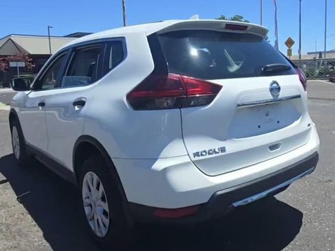 Used 2020 Nissan Rogue S AWD/4WD image 9
